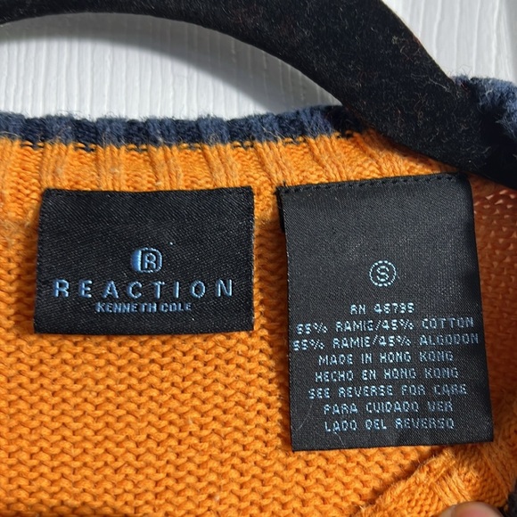 Reaction Kenneth Cole Men’s Vintage Sweater- Gold, White and Blue - Size Small - Picture 3 of 5